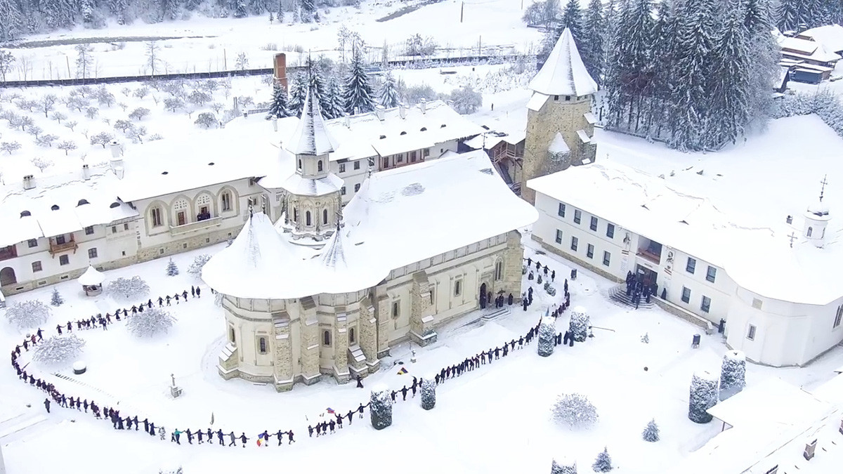 100 years after its return to the Motherland, Bukovina is next to Stephen the Great and Holy